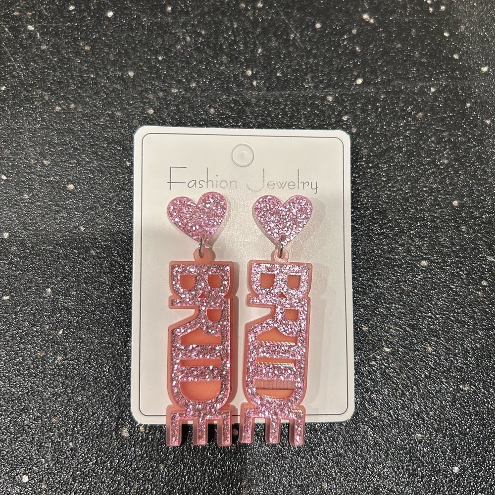 Bride 👰‍♀️ earrings